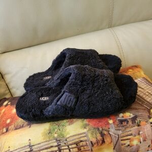 UGG Black Fuzzy Slippers